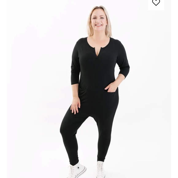 Smash Tess Monday Romper - Picture 2 of 2